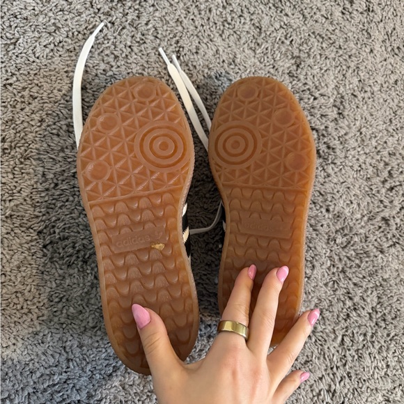 Adidas Sambae Women's White and Black Sneakers - Picture 5 of 7